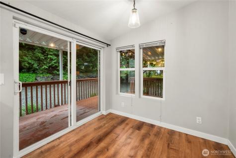 11814 4th Street E Edgewood WA 98372
