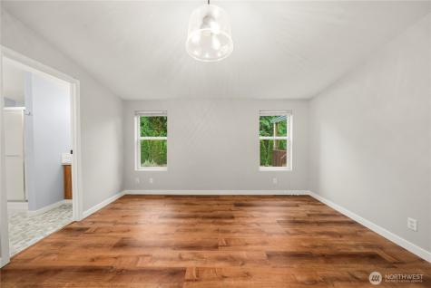 11814 4th Street E Edgewood WA 98372