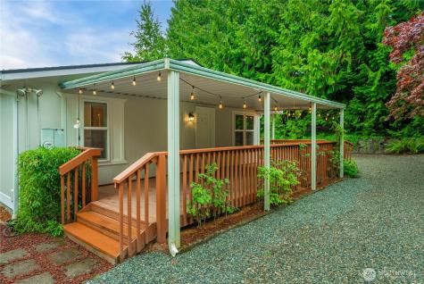 11814 4th Street E Edgewood WA 98372
