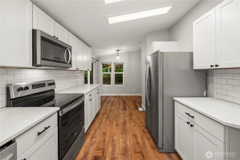 11814 4th Street E Edgewood WA 98372