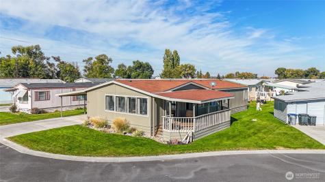 2240 W Broadway Avenue Moses Lake WA 98837