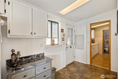 2240 W Broadway Avenue Moses Lake WA 98837
