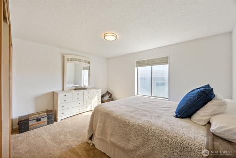 2240 W Broadway Avenue Moses Lake WA 98837