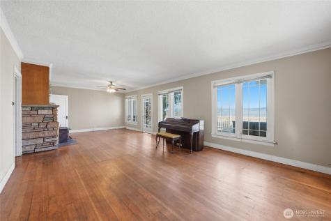 5224 Lowell Larimer Road Everett WA 98208