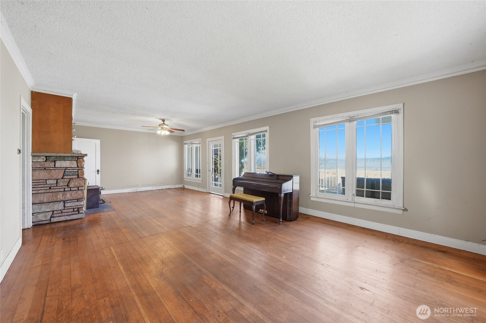 5224 Lowell Larimer Road Everett WA 98208