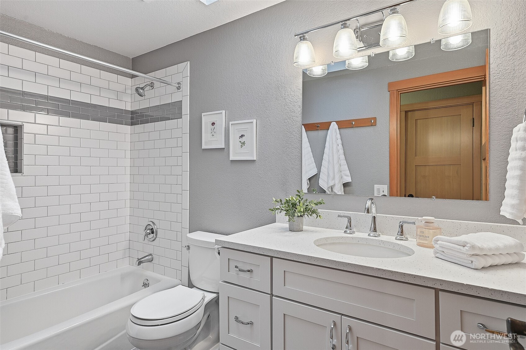 10611 237th Place SW Edmonds WA 98020