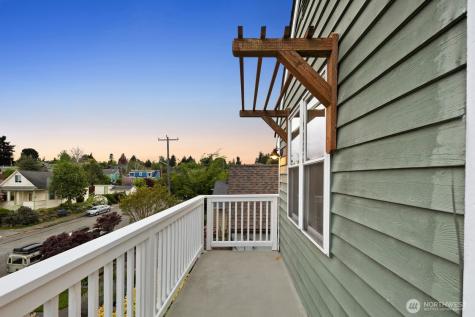 6620 28th Avenue NW Seattle WA 98117