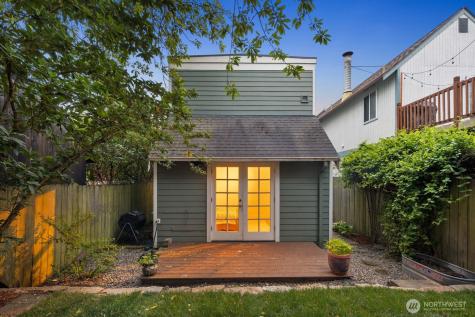 6620 28th Avenue NW Seattle WA 98117