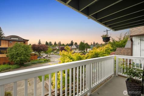 6620 28th Avenue NW Seattle WA 98117