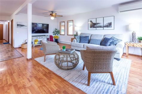 285 Cornet Bay Road Oak Harbor WA 98277