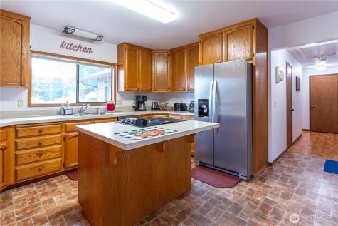 285 Cornet Bay Road Oak Harbor WA 98277