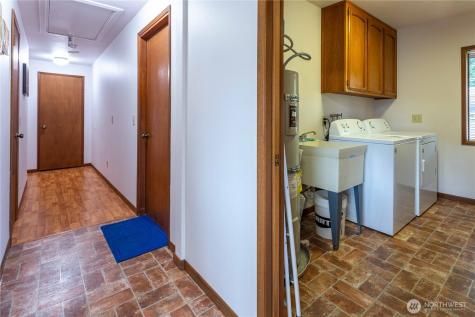 285 Cornet Bay Road Oak Harbor WA 98277
