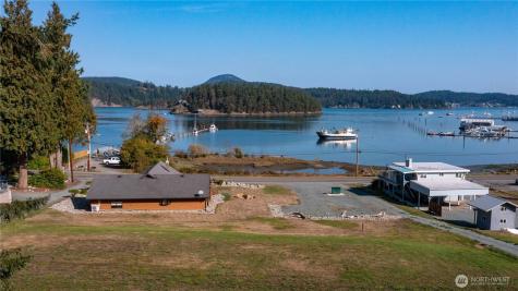 285 Cornet Bay Road Oak Harbor WA 98277