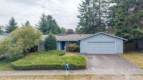 1075 SW 2nd Avenue Oak Harbor WA 98277