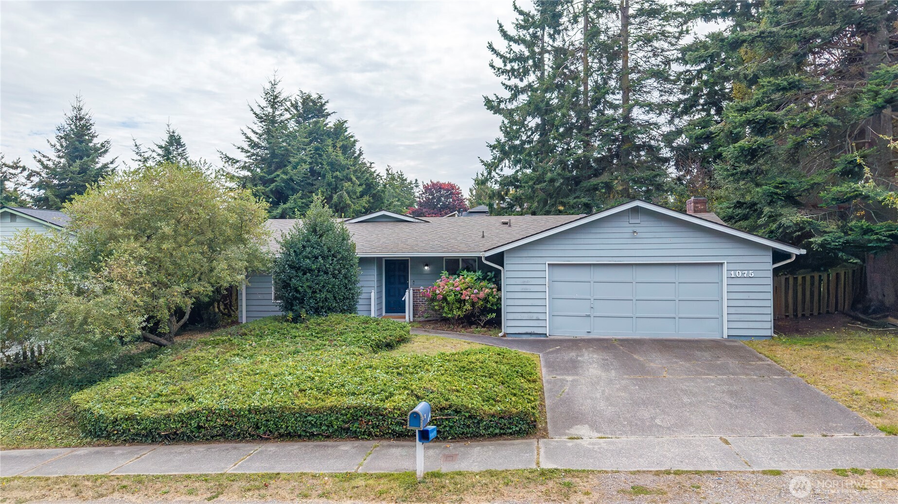 1075 SW 2nd Avenue Oak Harbor WA 98277
