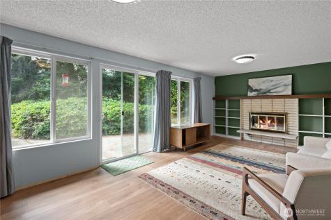 1075 SW 2nd Avenue Oak Harbor WA 98277