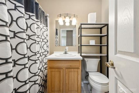 1105 9th Avenue Milton WA 98354