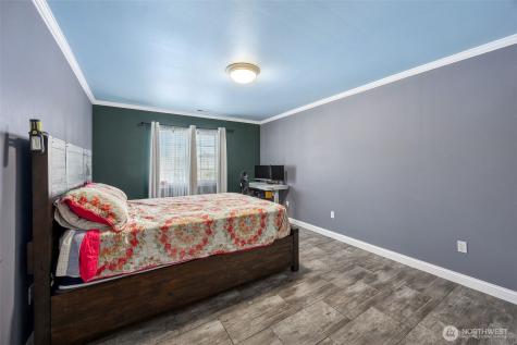 1105 9th Avenue Milton WA 98354