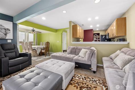 1105 9th Avenue Milton WA 98354