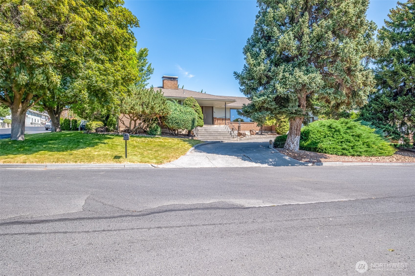 386 Mocliff Road Ephrata WA 98823