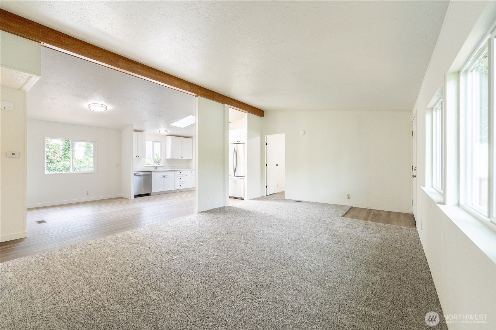 7701 Hardeson Road Everett WA 98203