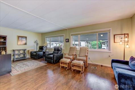 1121 244th Street SW Bothell WA 98021