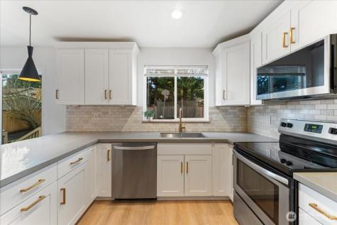12324 SE 223rd Drive Kent WA 98031