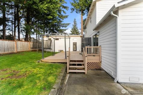 12324 SE 223rd Drive Kent WA 98031