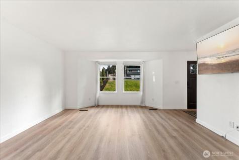 12324 SE 223rd Drive Kent WA 98031