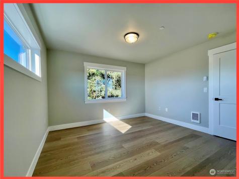 891 Minard Avenue NW Ocean Shores WA 98569