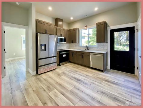 891 Minard Avenue NW Ocean Shores WA 98569