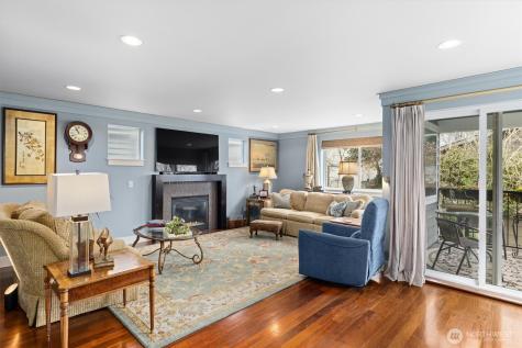 3414 33rd Avenue SW Seattle WA 98126