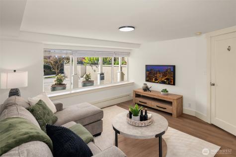 6028 31st Avenue NE Seattle WA 98115