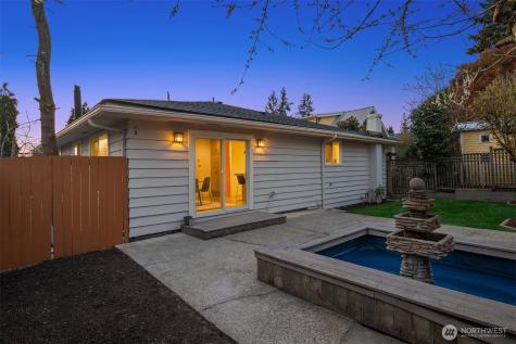 6028 31st Avenue NE Seattle WA 98115