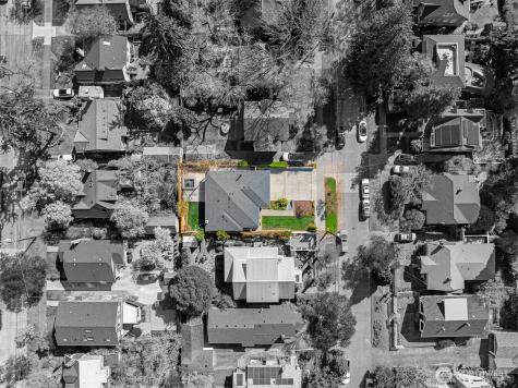 6028 31st Avenue NE Seattle WA 98115