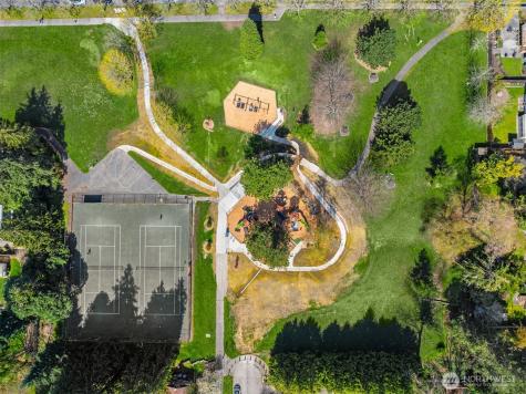 6028 31st Avenue NE Seattle WA 98115