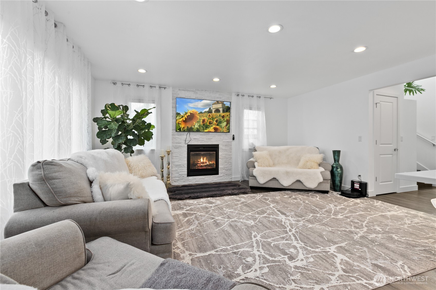 8254 Breeze Loop Blaine WA 98230