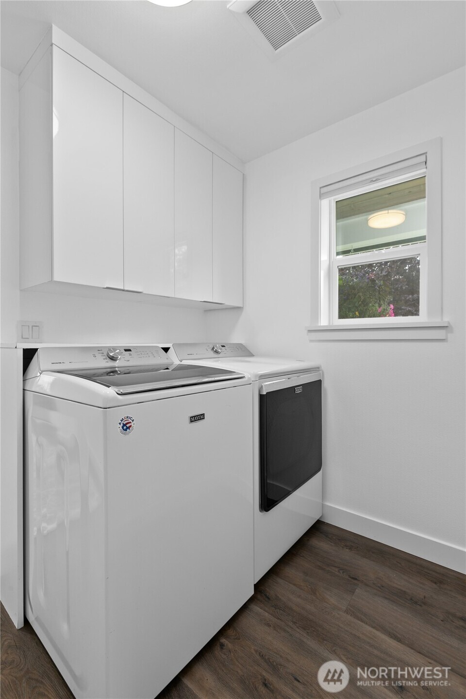 8254 Breeze Loop Blaine WA 98230