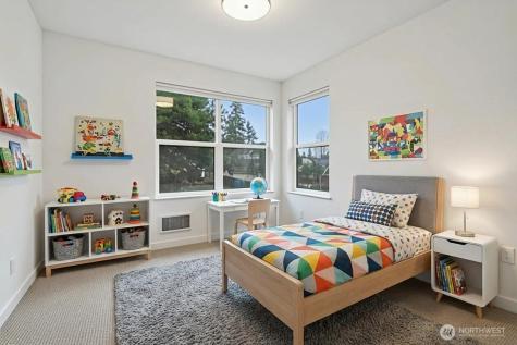 12332 38th Avenue NE Seattle WA 98125