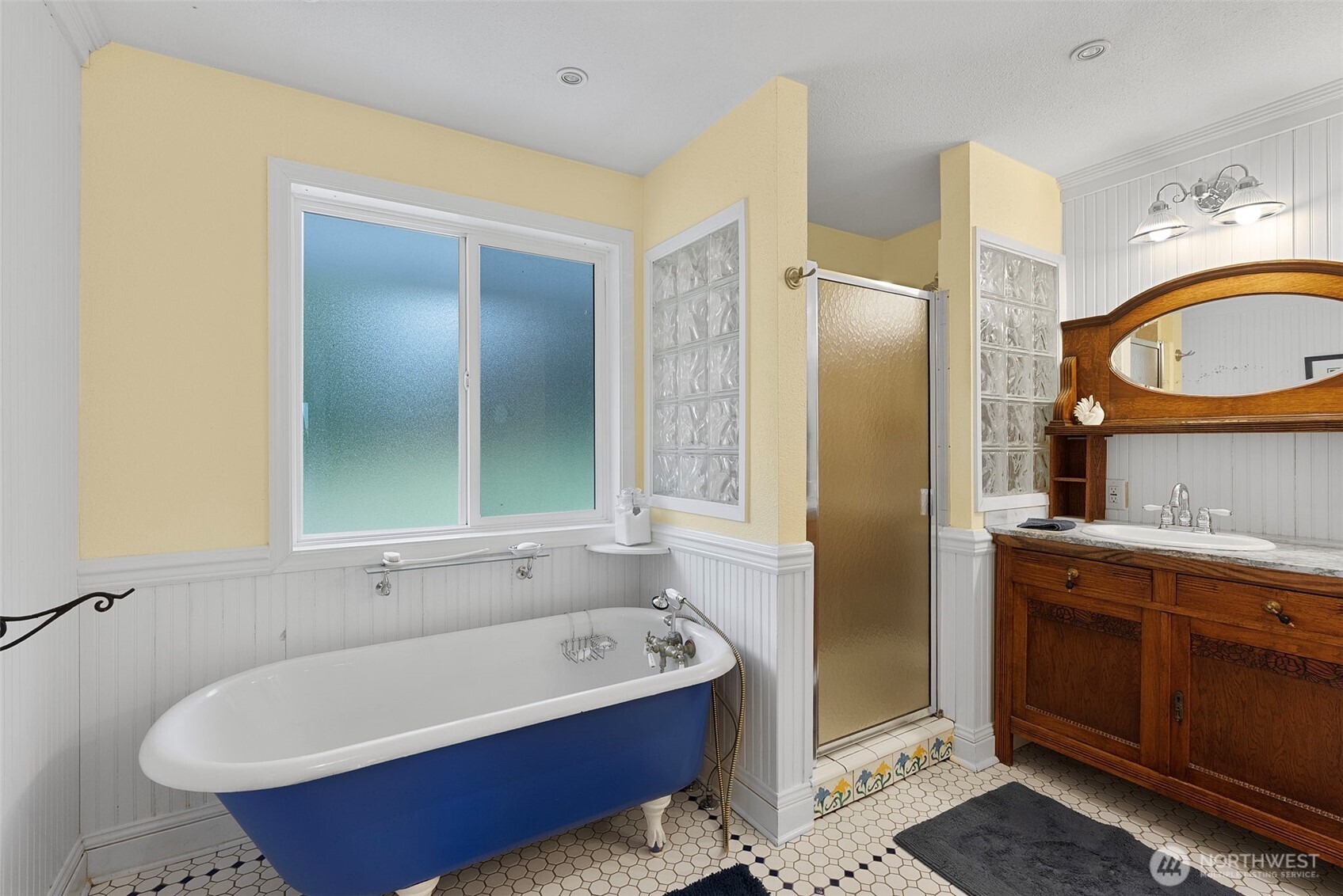 115 Riverview Drive Chehalis WA 98532