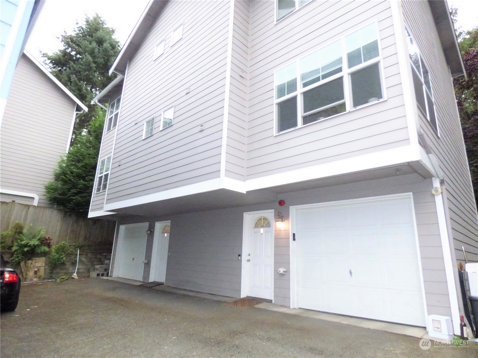 10717 Burke Avenue N Seattle WA 98133