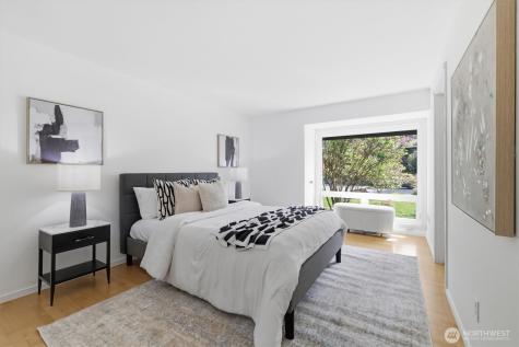 1040 NW Honeywood Place Issaquah WA 98027