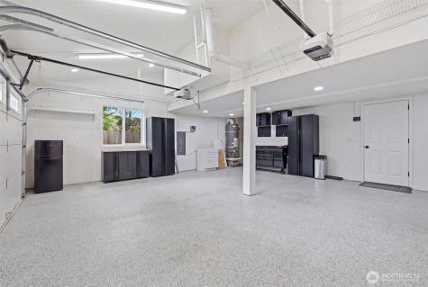 1040 NW Honeywood Place Issaquah WA 98027
