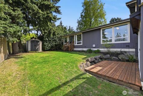 1040 NW Honeywood Place Issaquah WA 98027