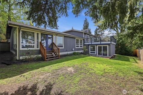 1040 NW Honeywood Place Issaquah WA 98027