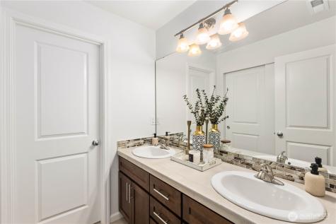 2914 47th Street SE Everett WA 98203