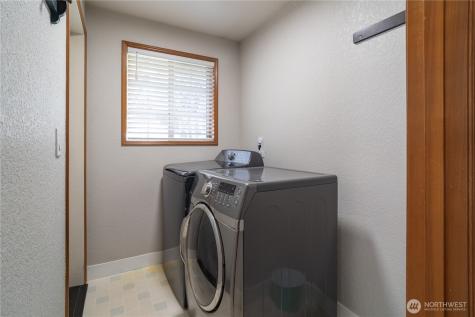 9219 5th Court SE Olympia WA 98513