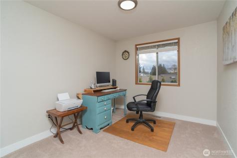 9219 5th Court SE Olympia WA 98513