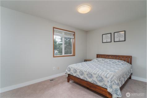 9219 5th Court SE Olympia WA 98513