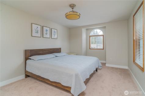 9219 5th Court SE Olympia WA 98513